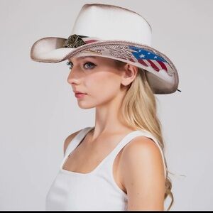 White and Brown Cowboy Hat-nwt